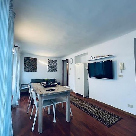 Attico Porta Nuova, Torino Centro Apartment Bagian luar foto