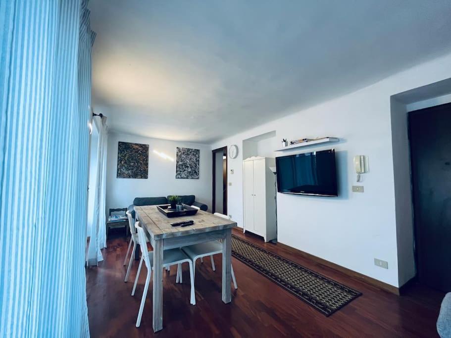 Attico Porta Nuova, Torino Centro Apartment Bagian luar foto